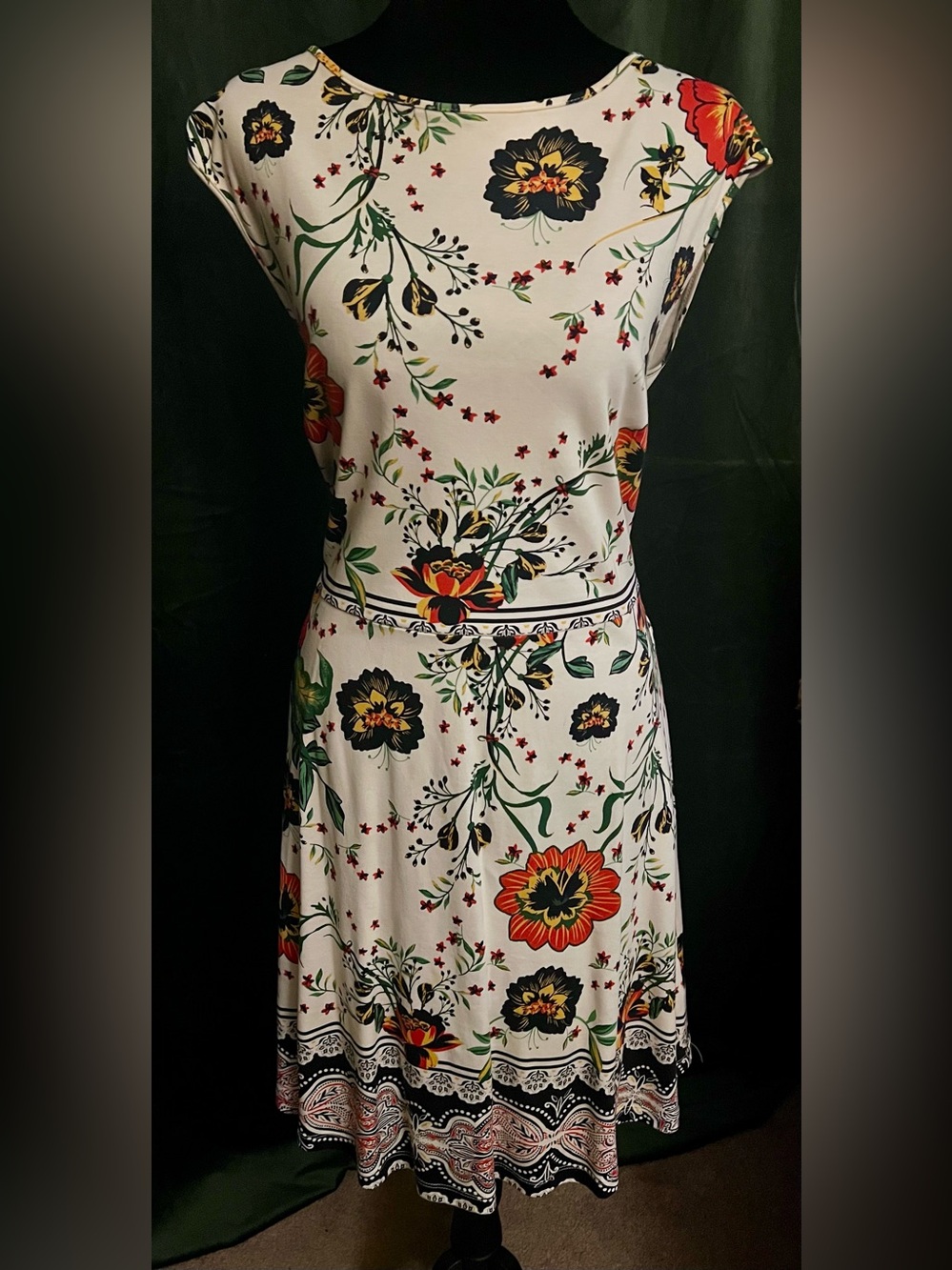 New York & Company White Floral Cap-Sleeve Dress with Red & Green Print